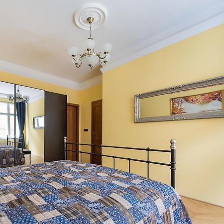 In Heart Of Prague - 2Br 2Ba Elegant Downtown Apt Exterior foto